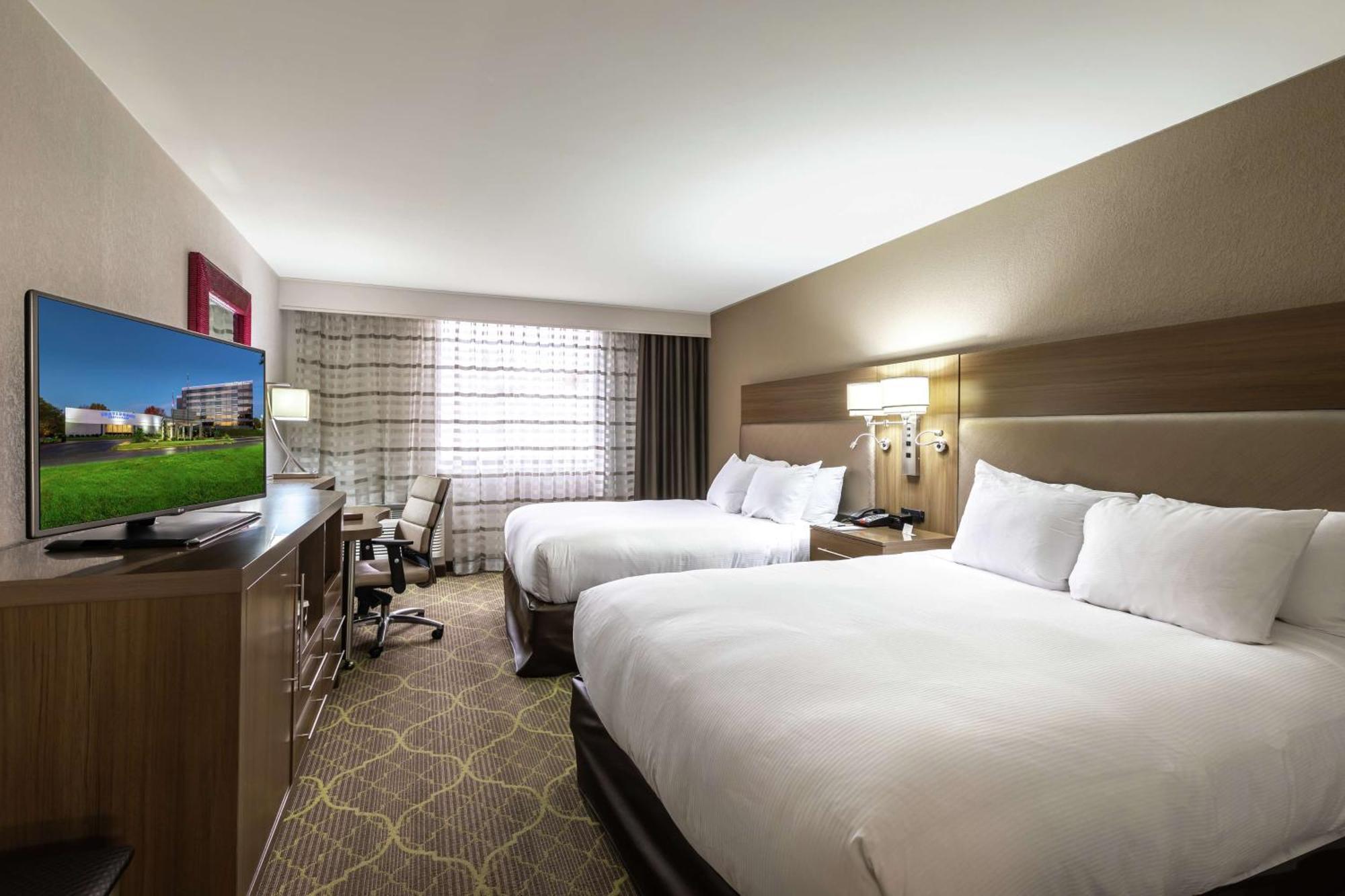 ดับเบิ้ลทรี บาย ฮิลตัน วินส์ตัน ซาเลม ยูนิเวอร์ซิตี้ Hotel วินสตัน-ซาเลม ภายนอก รูปภาพ